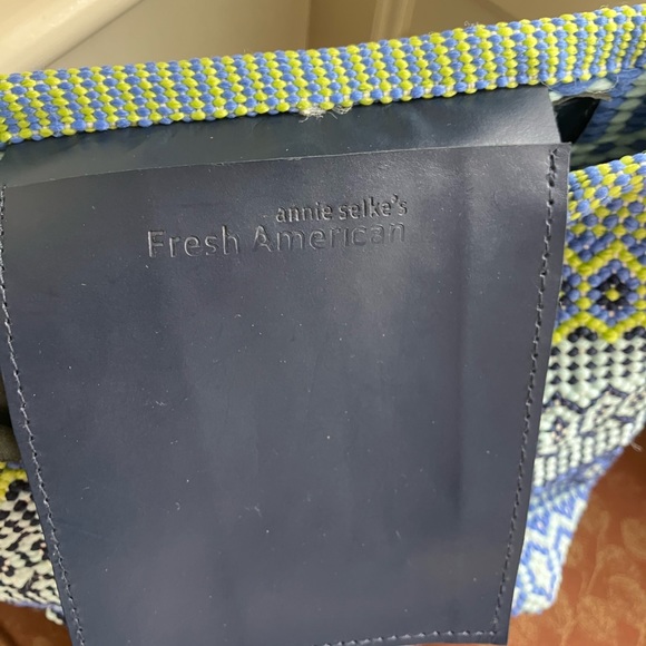 Annie Selke Fresh American woven tote - Picture 4 of 9